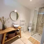 La Merlere : De Charme & Jacuzzi Langon