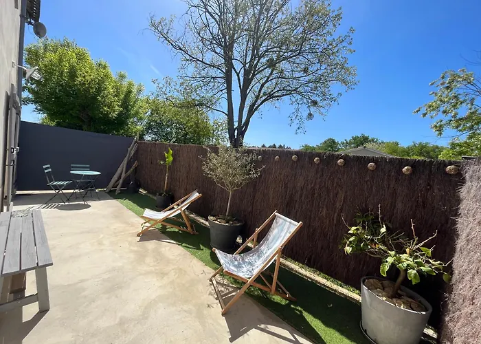 Appartamento La Merlere : De Charme & Jacuzzi Langon (Gironde)